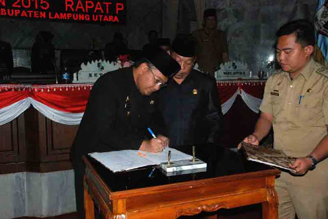 DPRD Lampung Utara Sahkan KUA-PPAS APBD Perubahan 2015