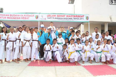 Pemprov Berikan Tali Asih Pada Atlet Berprestasi