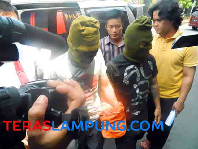 Dua Pencuri Bermodus Pecahkan Kaca Mobil Diringkus Polisi