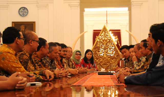 Presiden Jokowi Tantang Perguruan Tinggi Hasilkan Mobil Hemat Energi