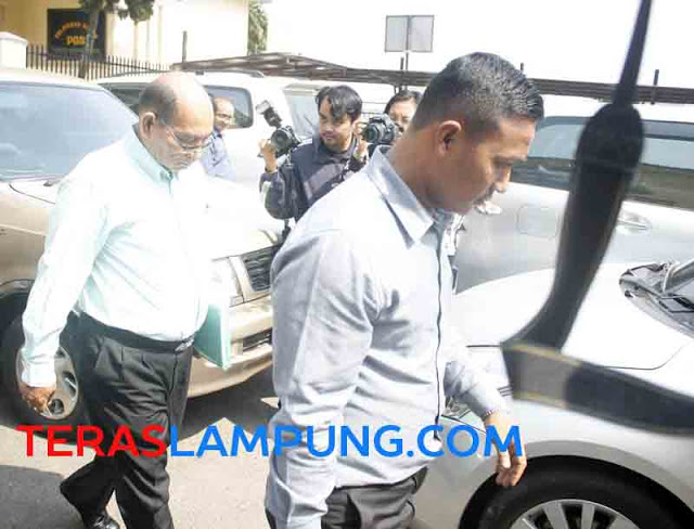 Terkait Dugaan Korupsi Rp 1, 4 M, Kadis Kelautan Bandarlampung Diperiksa Selama Enam Jam