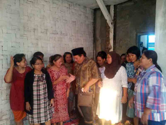 Muhammad Yunus Kontrak Politik dengan Warga Kebon Sawo SS