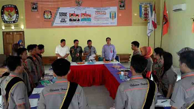 KPU Way Kanan Kukuhkan 15 Relawan Demokrasi