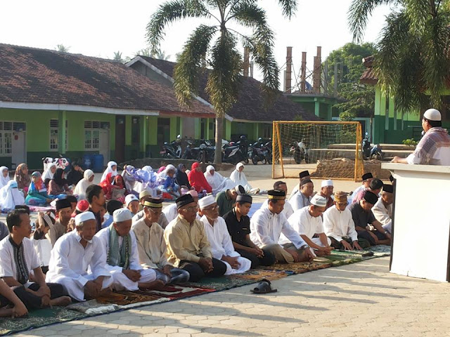 Warga Muhammadiyah Lampung Gelar Shalat Idul Adha di Lapangan Langkapura