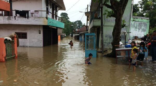 Banjir Rendam Sejumlah Wilayah di Kota Medan