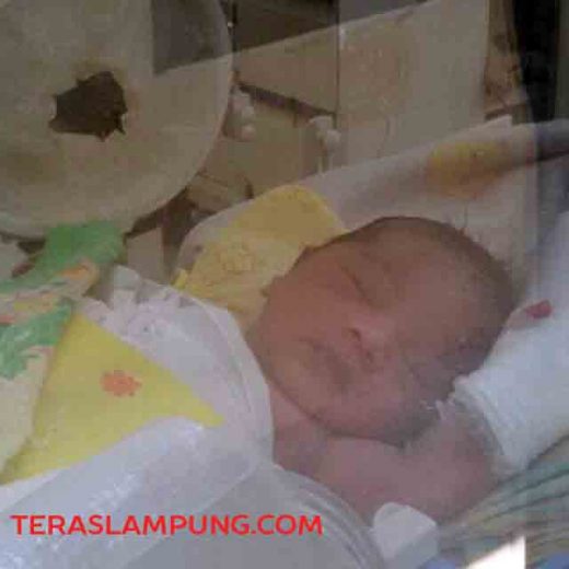 Warga Kalianda Temukan Bayi di Samping Rumah