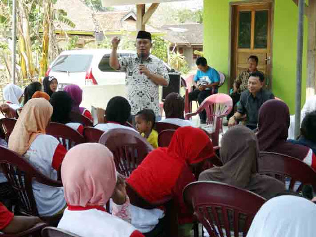 Pilkada Lamsel, Eki Setyanto Kampanye Terbatas di Tiga Desa
