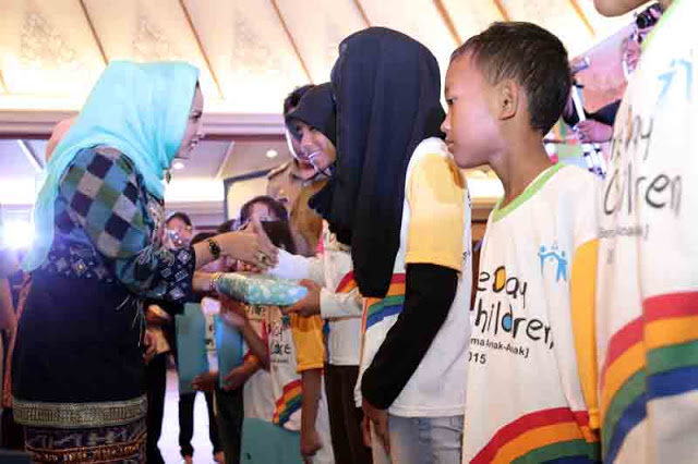 Ny. Aprilani Yustin Ficardo Luncurkan “Gerakan Peduli Anak”