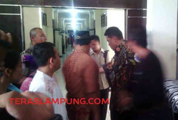 Bertemu Kapolda, Istri Korban Penganiayaan Polisi Minta Keadlilan