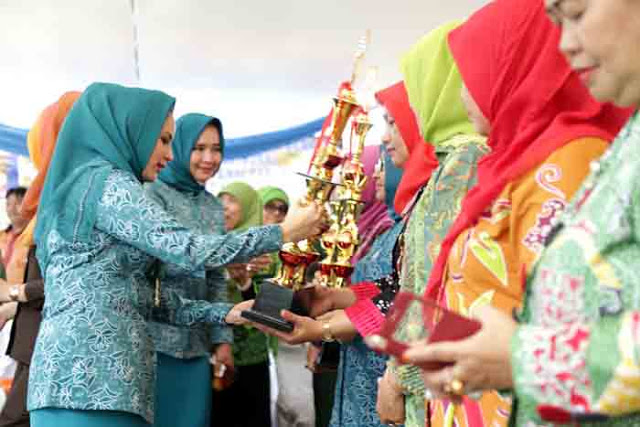 Kabupaten Tulangbawang Barat Juara Pertama Lomba Cipta Menu Beragam