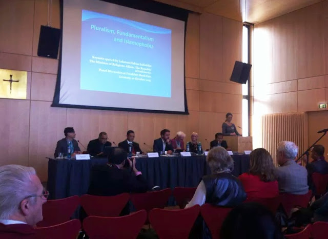 Menag Suarakan Islam Nusantara di Frankfurt Book Fair