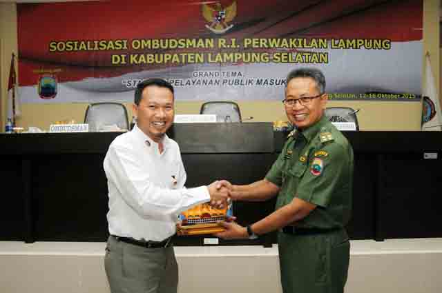 Pemkab Lamsel Dukung Ombudsman Sosialisasi Pelayanan Publik Masuk Desa