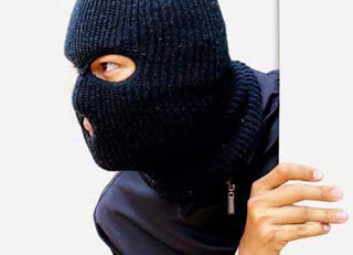 Ratusan Pak Rokok dan Uang Rp 1,7 Juta di Toko Grosir Tanjungsenang Digasak Pencuri