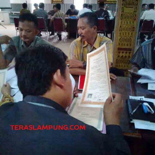 Pilkades Serentak di Lampura, Timsel Mulai Seleksi Berkas Persyaratan