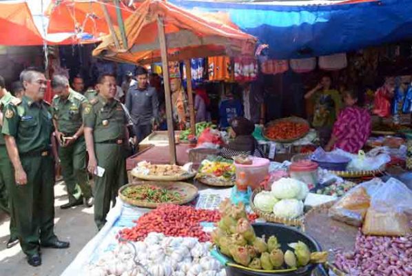 Banyak Kios tak Terawat, Pj Walikota Bandarlampung Janji Benahi Pasar Panjang