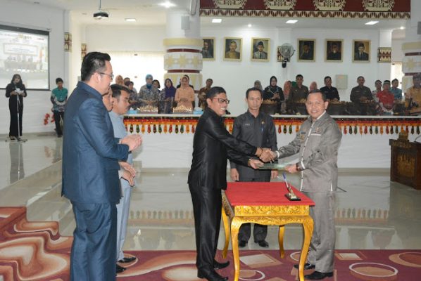 DPRD Kota Bandar Lampung Sahkan Dua Raperda