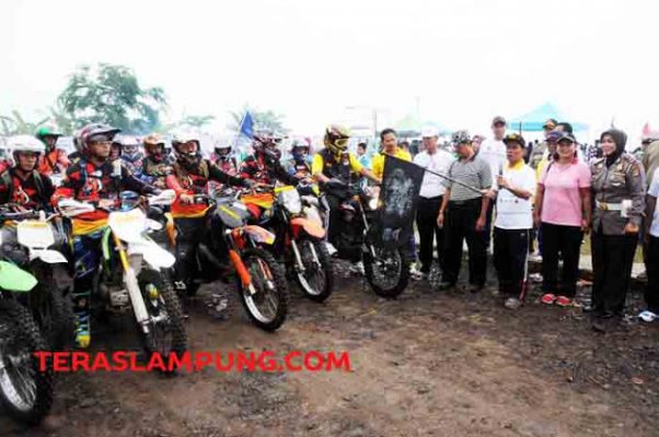 Ratusan “Biker” Ramaikan Gebyar Lampung Selatan 2015