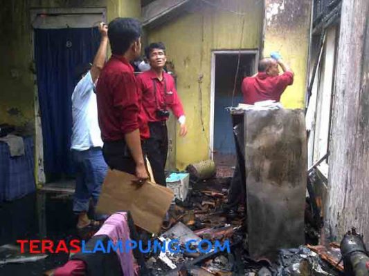 Satu Rumah di Kuto Alam Permai Kotabumi Ludes Terbakar
