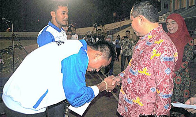 Sulpakar Lepas Atlet dan Pelatih Kota Bandarlampung ke Porwil IX