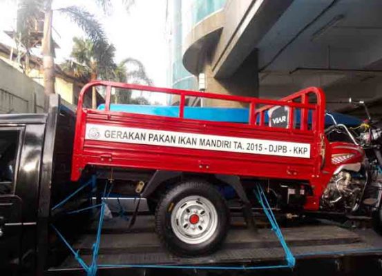 12 Pokdakan Lampung Tengah Terima Program GERPARI