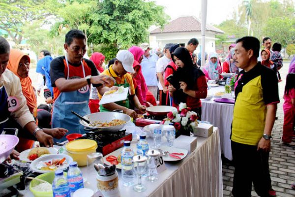 Pemkot Metro Gelar Lomba Memasak dan Memasang Dasi