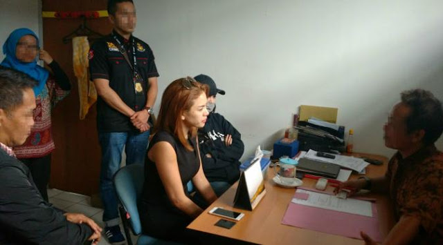 Tanpa Busana Saat Digerebek, Nikita Mirzani Mengaku Dijebak