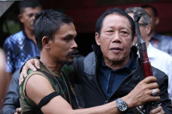 Istimewakah Din Minimi?