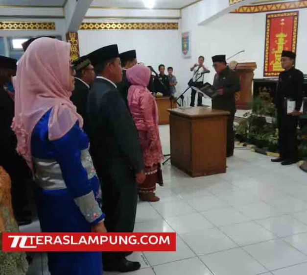 “Rolling”, Sekab Lampung Utara Lantik 121 Kepala Sekolah SD, SMP, dan SMA