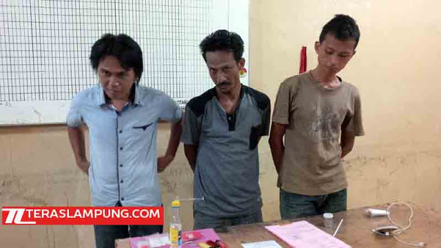 Akan Pesta Sabu, Tiga Warga Lampung Utara dan Waykanan Ditangkap Polisi