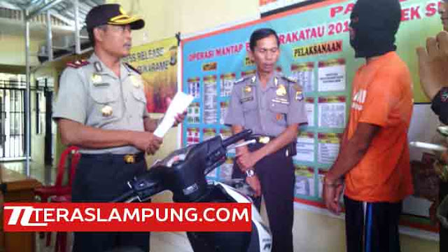 Karyawan Hotel Ini Mengaku ‘Ngembat” Motor Pacarnya karena Terdesak Bayar Utang