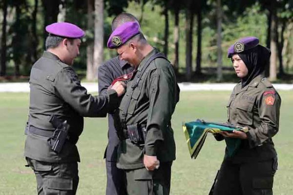 Yusuf Kohar Dilantik sebagain Komandan Resimen Mahasiswa Raden Intan