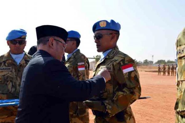 Satgas Indobatt-01 di Darfur Terima Medali dari PBB