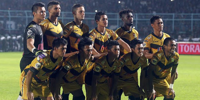Tekuk Semen Padang 2-1, Mitra Kukar Juara Piala Sudirman