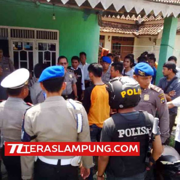 Buru Pengedar Narkoba, Polres Lampung Utara Gerebek Kampung Tanah Miring