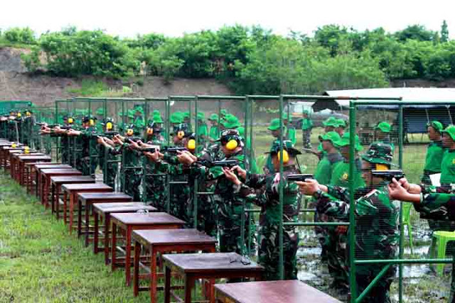 615 Pati dan Pamen TNI Ikuti Uji Ketangkasan Militer di Karang Pilang