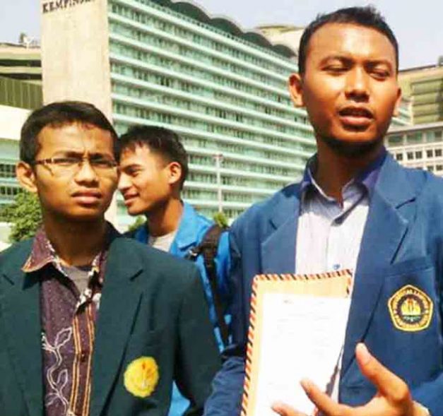 Ronny Setiawan, Aktivis Mahasiswa yang Kritis dan Berani