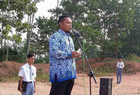 Upacara Bendera di MAN 1 Pringsewu dengan Bahasa Arab