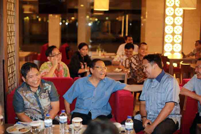 Sodorkan “Sail Krakatau”-Festival Krakatau, Gubernur Tawarkan Lampung Jadi Pengembangan Poros Maritim