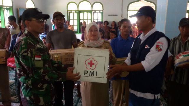 Danrem Gatam Sambangi Warga Korban Amuk Massa di Desa Sukadana Ilir