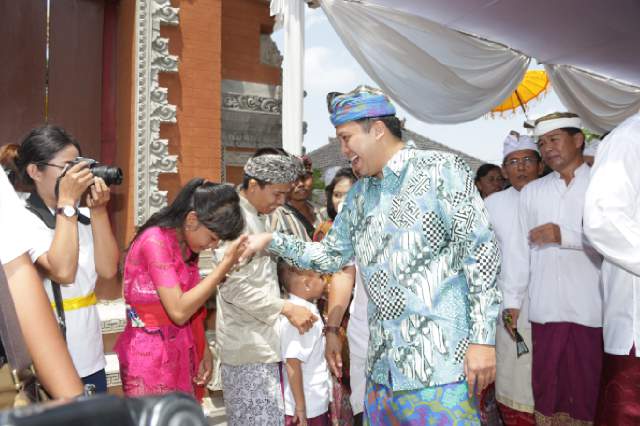 Gubernur Lampung Hadiri Perayaan Galungan