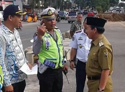 Usai Dilantik Sebagai Walikota, Pak Kumis Langsung Tancap Gas