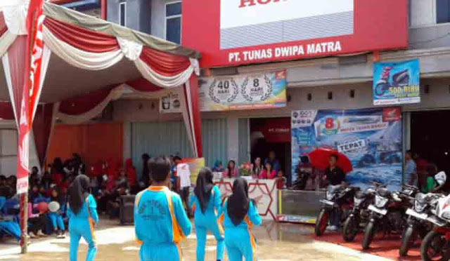 Astra Luncurkan Dua Varian Terbaru Sepeda Motor Honda