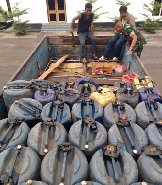 Korem Garuda Hitam Tangkap Truk Pengangkut BBM Ilegal