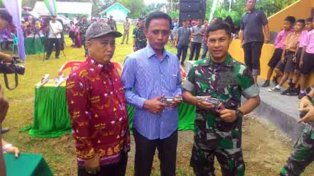 Warga Mesuji Serahkan 36 Pucuk Senjata Api Rakitan ke Kodim