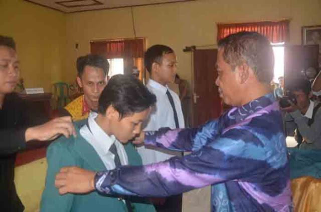 Bupati Khamami Ingin Lulusan AKN Dapat Mandiri dan Kreatif