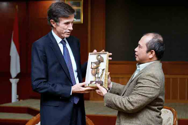 Terserap 100 Persen, Dubes AS Mengaku Kagum Program Dana Desa