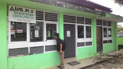 Pelayanan Terhambat , UPT Diknas Lampung Utara Tutup Sebelum Jam Istirahat