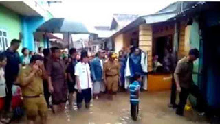 Video: Walikota Herman HN Sambangi Korban Banjir di Telukbetung Selatan