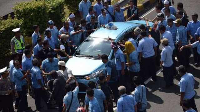 Diduga Jadi Provokator Sopir Taksi Konvensional Demo Anarkis, Polisi Selidiki Pemilik Akun Facebook