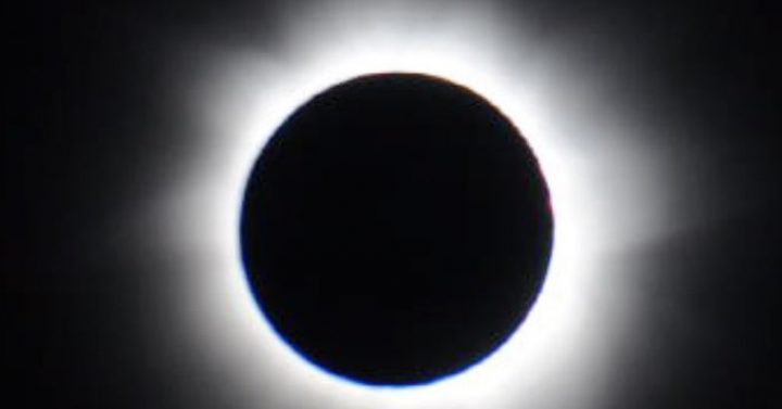 6 Hal yang Perlu Anda Tahu tentang Gerhana Matahari Total